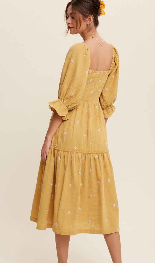 Ditzy Floral Embroidery Puff Sleeve Maxi Dress